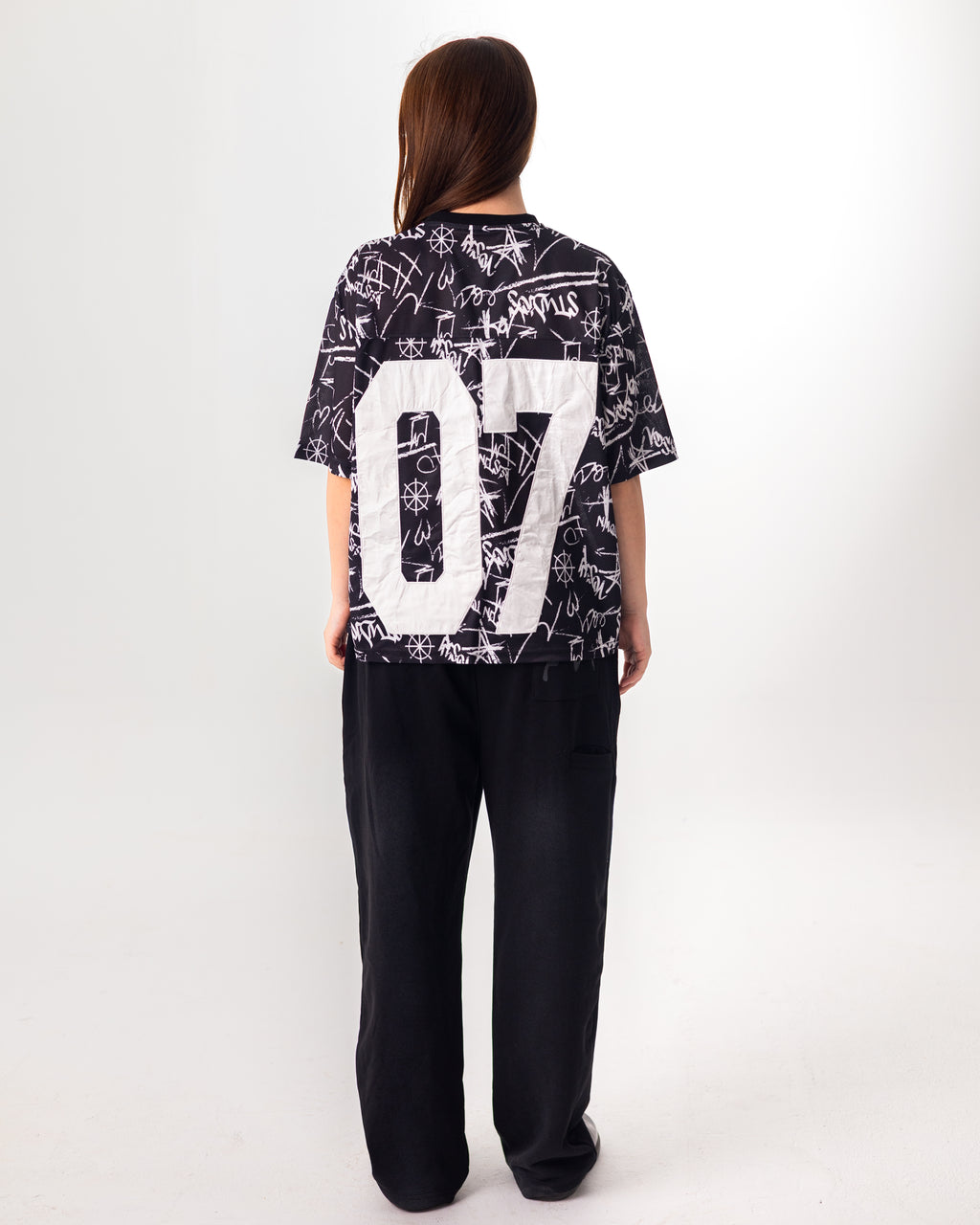 BLACK GRAFITTI JERSEY BOXY TEE