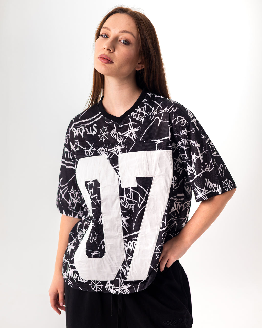 BLACK GRAFITTI JERSEY BOXY TEE