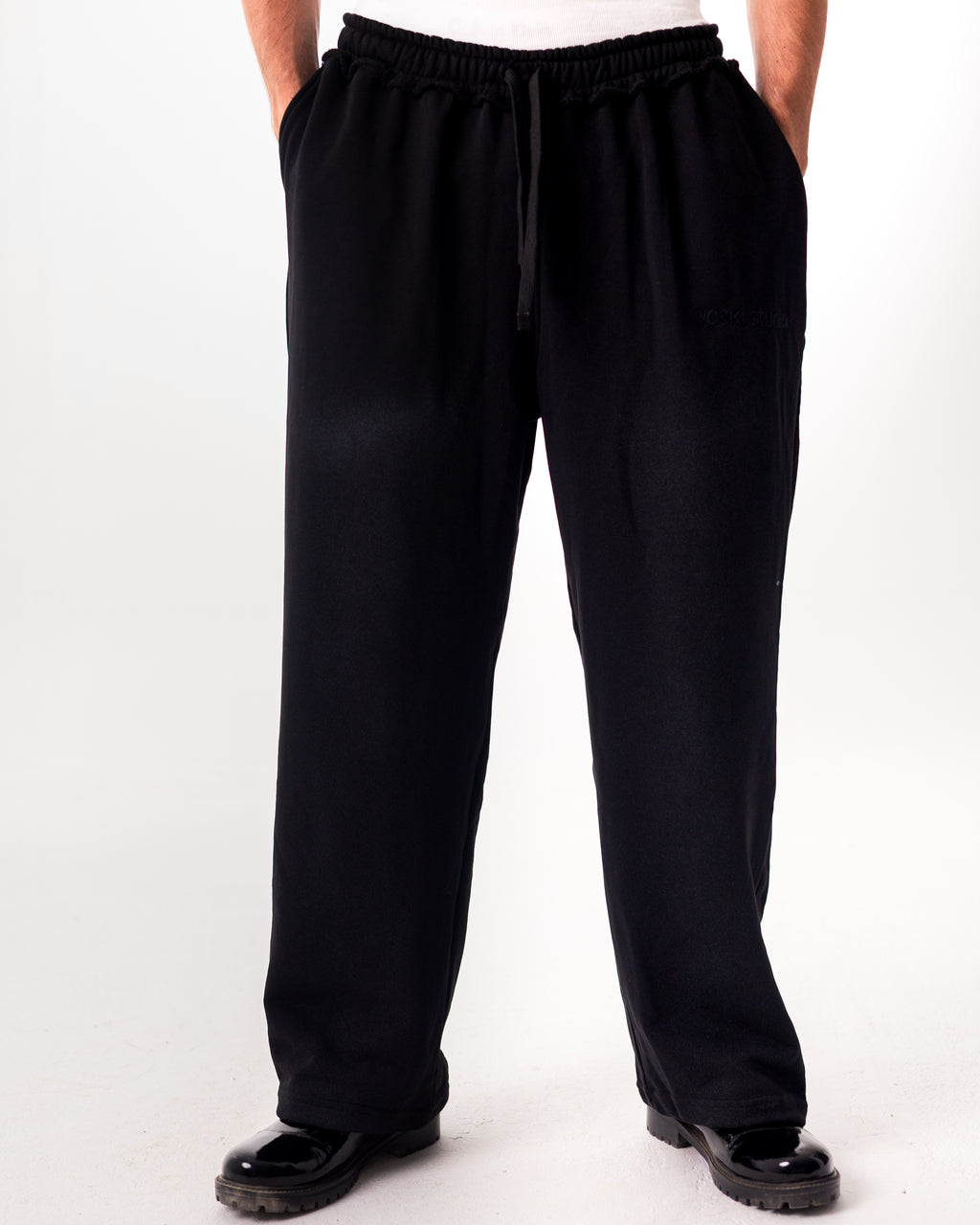 SWEATPANTS "PROPAGANDA" - BLACK VINTAGE WASHED