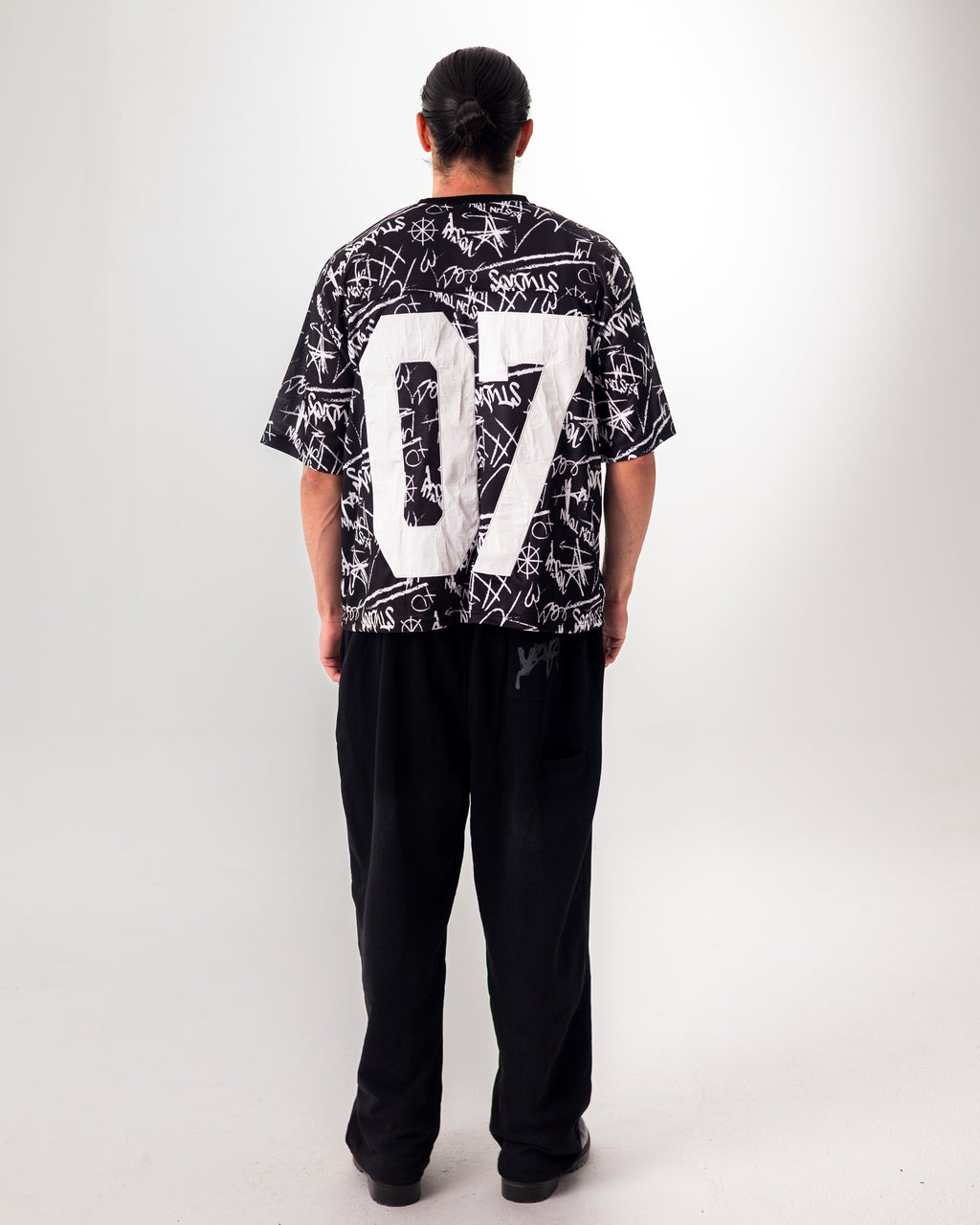 BLACK GRAFITTI JERSEY BOXY TEE