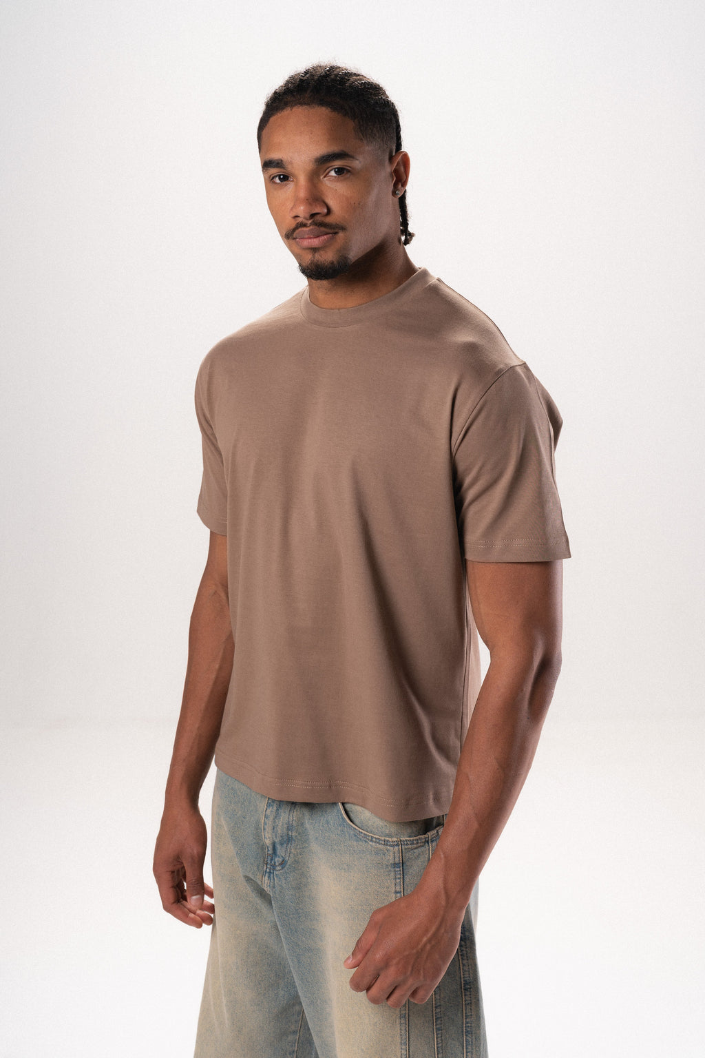 Essential Slim Tee In Brown