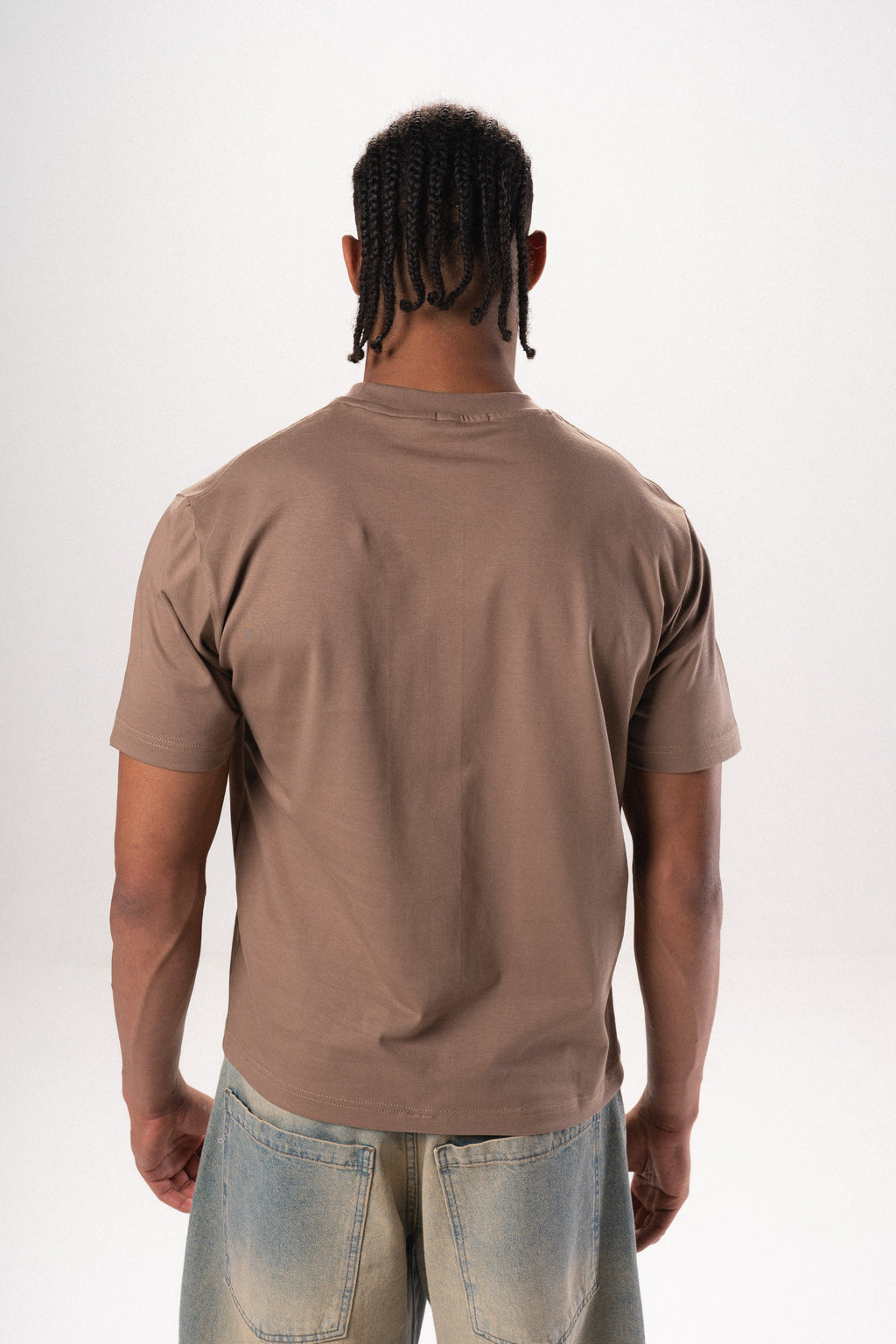 Essential Slim Tee In Brown