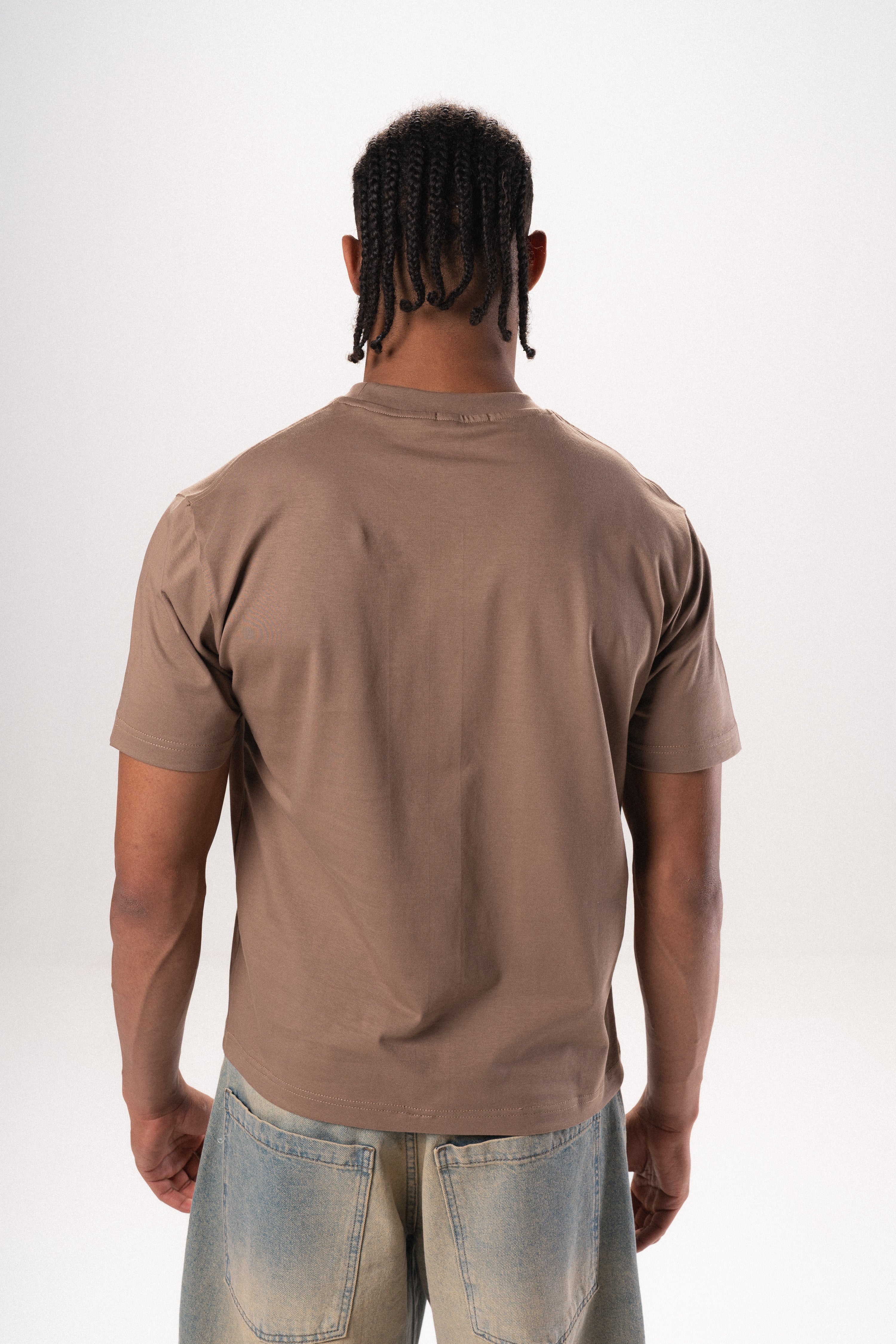 Essential Slim Tee In Brown