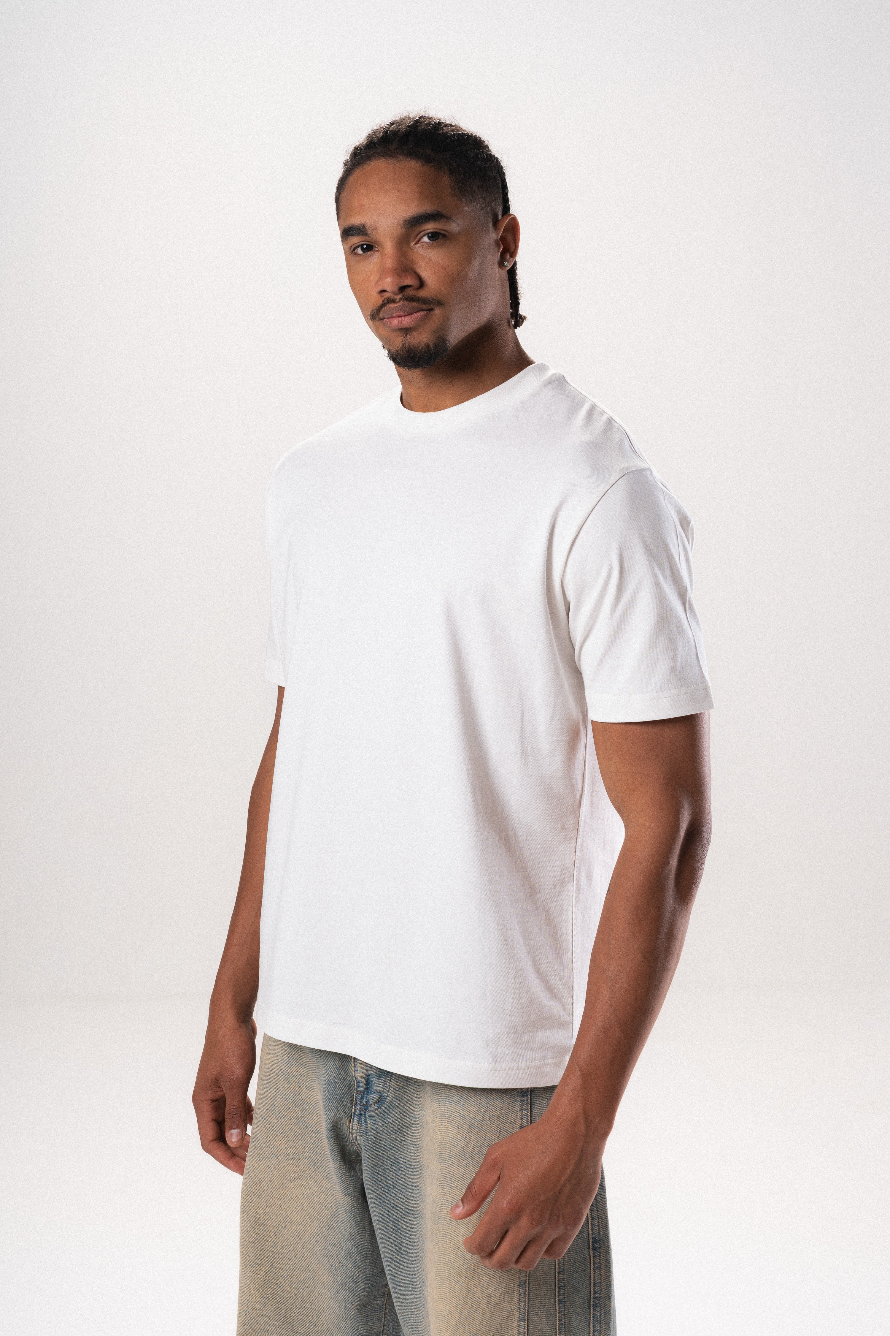 Essential Slim Tee In White